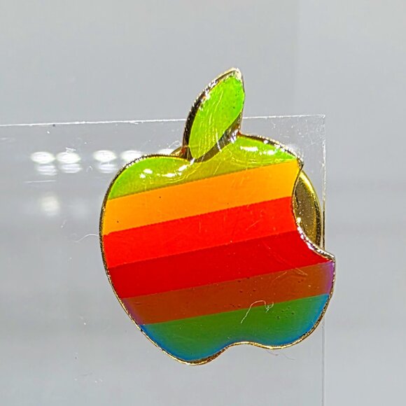 Vintage 1983 Apple Computer Rainbow Logo Apple Lapel Tie Pin - Picture 1 of 8